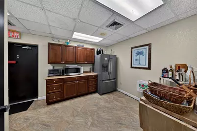 3050 E Commercial Boulevard, Fort Lauderdale, FL 33308 - Photo 21