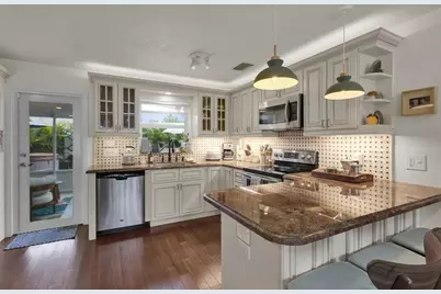 2611 NE 20th Street, Pompano Beach, FL 33062 - Photo 13