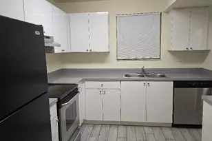 2810 Riverside Dr, Coral Springs, FL 33065 - Photo 7