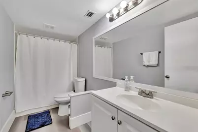 2200 S Cypress Bend Drive #702, Pompano Beach, FL 33069 - Photo 13