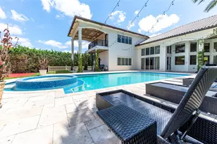 1203 NW 121st Ave, Plantation, FL 33323 - Photo 9