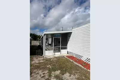 10885 SE Federal Highway, Hobe Sound, FL 33455 - Photo 9