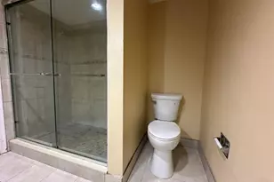 6630 Racquet Club Dr, Fort Lauderdale, FL 33319 - Photo 21