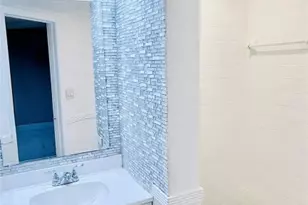 8060 N Colony Cir, Tamarac, FL 33321 - Photo 15