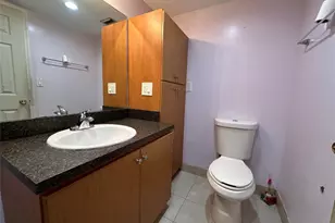 6630 Racquet Club Dr, Lauderhill, FL 33319 - Photo 35