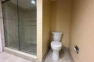 6630 Racquet Club Dr, Lauderhill, FL 33319 - Photo 21