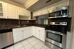 6630 Racquet Club Dr, Lauderhill, FL 33319 - Photo 3