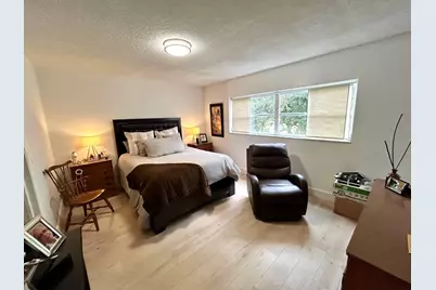 1050 Country Club Drive #303, Margate, FL 33063 - Photo 15