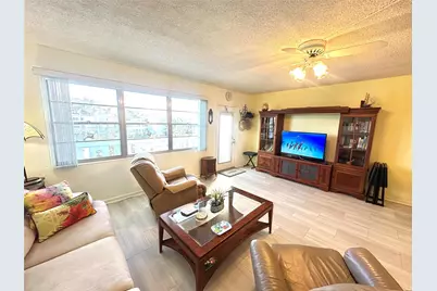 4106 Cambridge E #4106, Deerfield Beach, FL 33442 - Photo 3