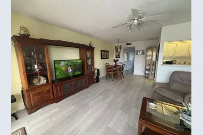 4106 Cambridge E #4106, Deerfield Beach, FL 33442 - Photo 5