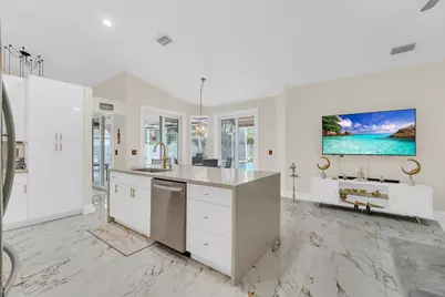 4112 NW 58th Drive, Coconut Creek, FL 33073 - Photo 15