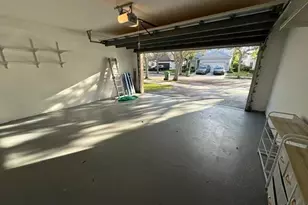 1572 Banyan Way, Weston, FL 33327 - Photo 3