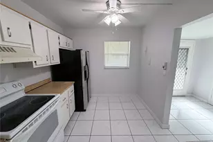 1810 N Lauderdale Ave, North Lauderdale, FL 33068 - Photo 5