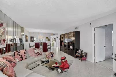 4735 Lucerne Lakes Boulevard #306, Lake Worth, FL 33467 - Photo 11