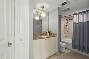 610 W Las Olas Blvd, Fort Lauderdale, FL 33312 - Photo 17