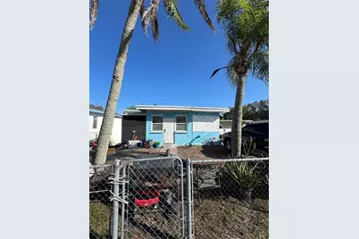 812 N 17th Street, Fort Pierce, FL 34950 - Photo 1