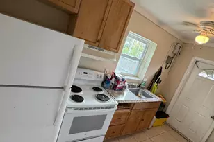 812 N 17th St, Fort Pierce, FL 34950 - Photo 7