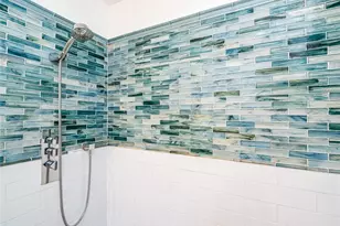 33 Portside Dr, Fort Lauderdale, FL 33316 - Photo 59