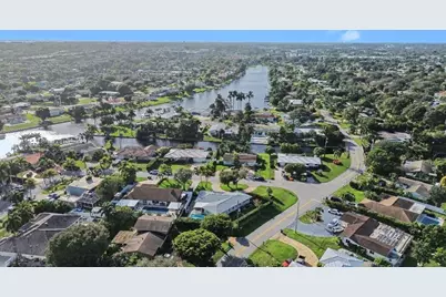 7981 Edgewater Drive, West Palm Beach, FL 33406 - Photo 25