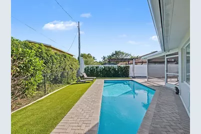 7981 Edgewater Drive, West Palm Beach, FL 33406 - Photo 31