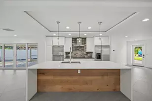 7981 Edgewater Dr, West Palm Beach, FL 33406 - Photo 3