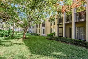 835 18th Unit, Vero Beach, FL 32960 - Photo 3