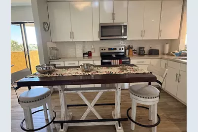 6475 W Oakland Park Boulevard #401, Lauderhill, FL 33313 - Photo 9