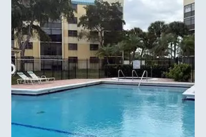 6475 W Oakland Park Boulevard #401, Lauderhill, FL 33313 - Photo 35