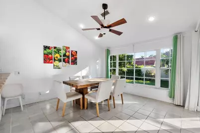1043 Laguna Springs Drive, Weston, FL 33326 - Photo 11