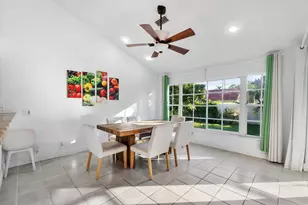 1043 Laguna Springs Dr, Weston, FL 33326 - Photo 11