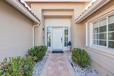 1043 Laguna Springs Drive, Weston, FL 33326 - Photo 29