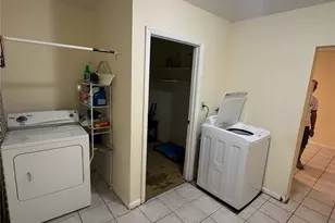 191 NE 212th Terrace, Miami, FL 33179 - Photo 7