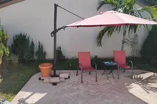 681 Pine Ridge Terrace, Davie, FL 33325 - Photo 7