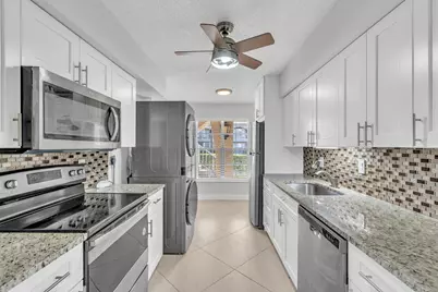 13950 Via Flora #B, Delray Beach, FL 33484 - Photo 3