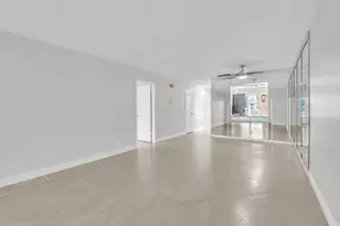 13950 Via Flora Unit, Delray Beach, FL 33484 - Photo 23