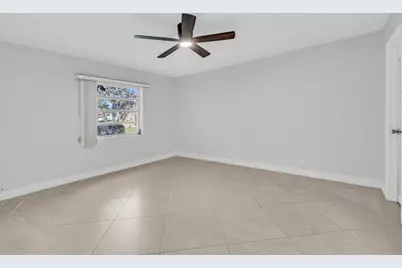 13950 Via Flora #B, Delray Beach, FL 33484 - Photo 11