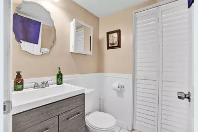 8081 NW 11th Street #E, Margate, FL 33063 - Photo 13