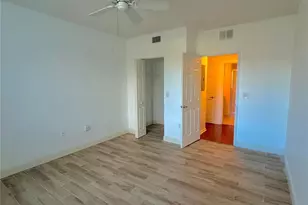 8060 N Nob Hill Rd, Tamarac, FL 33321 - Photo 9