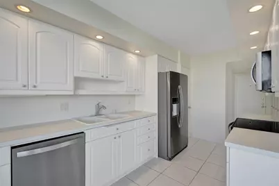 936 Intracoastal D #10E, Fort Lauderdale, FL 33304 - Photo 21