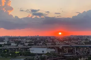 92 SW 3rd St, Miami, FL 33130 - Photo 3