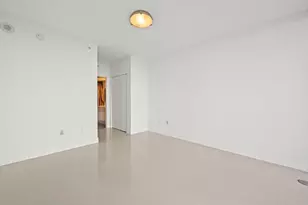 92 SW 3rd St, Miami, FL 33130 - Photo 21