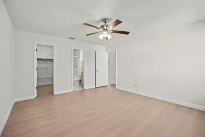 1533 SE Minorca Avenue, Port Saint Lucie, FL 34952 - Photo 13