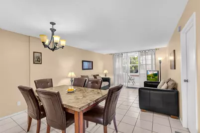 2600 NW 49th Avenue #309, Lauderdale Lakes, FL 33313 - Photo 5
