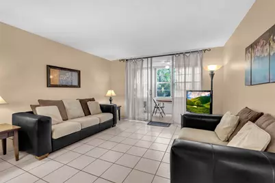 2600 NW 49th Avenue #309, Lauderdale Lakes, FL 33313 - Photo 7