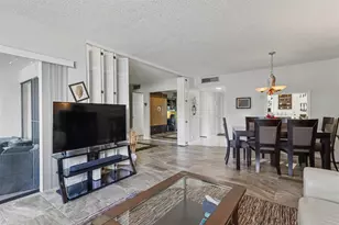 2307 S Cypress Bend Dr, Pompano Beach, FL 33069 - Photo 9