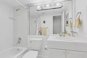 2307 S Cypress Bend Dr, Pompano Beach, FL 33069 - Photo 17