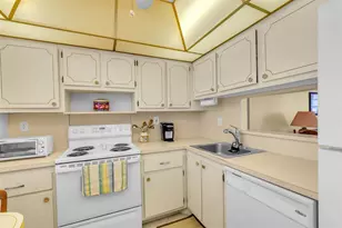 4850 NW 29th Ct Unit, Lauderdale Lakes, FL 33313 - Photo 11