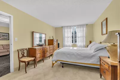 4850 NW 29th Court #221, Lauderdale Lakes, FL 33313 - Photo 13