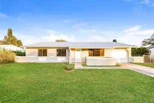 2299 SE Rainier Rd, Port Saint Lucie, FL 34952 - Photo 1