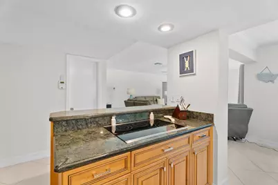 5570 NE 26 Avenue, Fort Lauderdale, FL 33308 - Photo 13